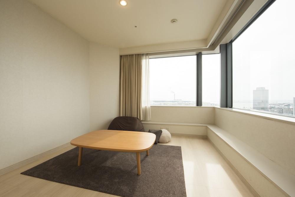 Hotel Fukuracia Osaka-Bay Экстерьер фото